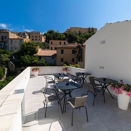 Numisia Guest House Terracina Exteriér fotografie