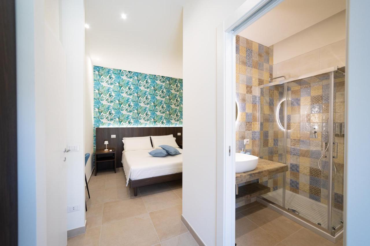 Numisia Guest House Terracina Exteriér fotografie