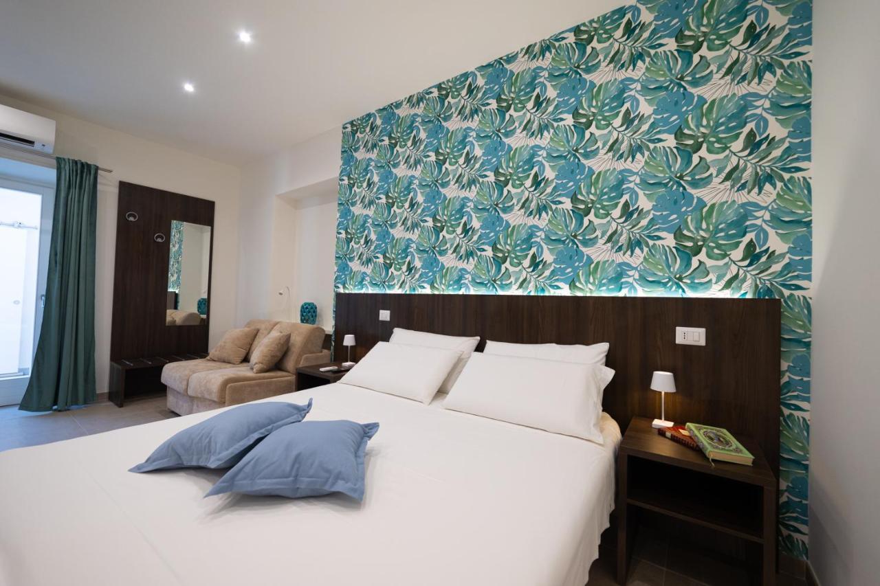 Numisia Guest House Terracina Exteriér fotografie