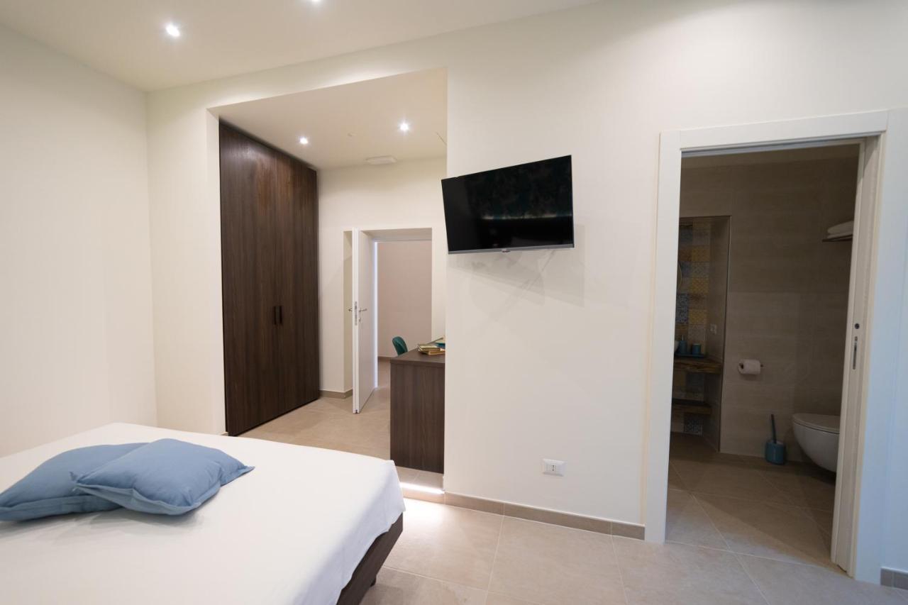 Numisia Guest House Terracina Exteriér fotografie